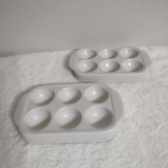 2 Ceramic 6 Egg Holders Off White "7.75 x 5.75" - Picture 8 of 8